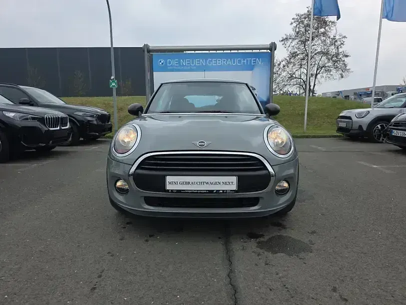 Käytetty Mini ONE Pepper 102 HP (75 kW) 2018 Harmaa Viistoperä