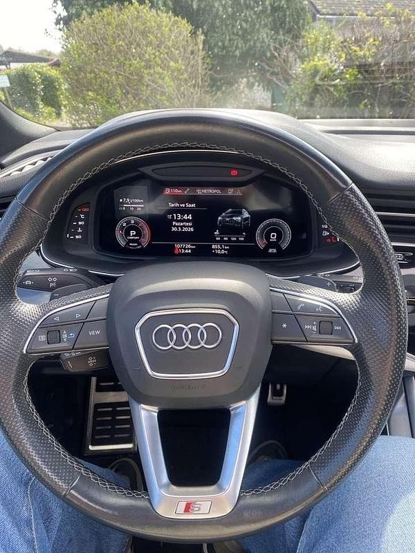 Usata Audi Q8 286 CV (210 kW) 2020 SUV