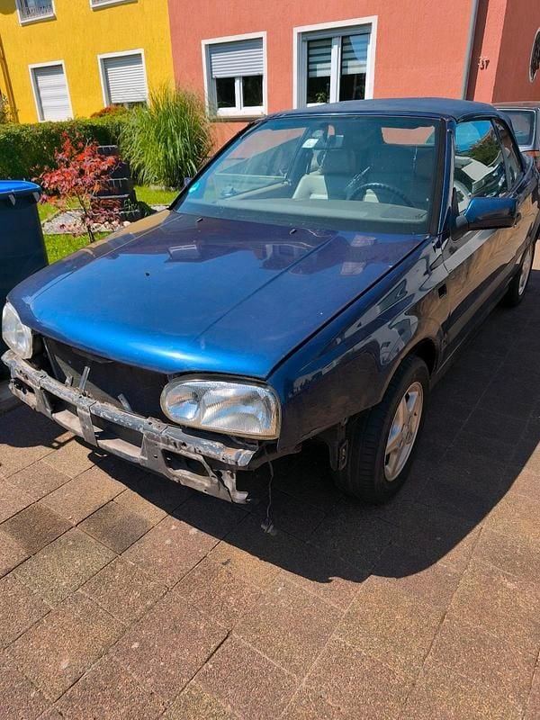 Blau Gebraucht 1994 VW Golf Cabriolet Cabrio | 600 € - Bild 1/4
