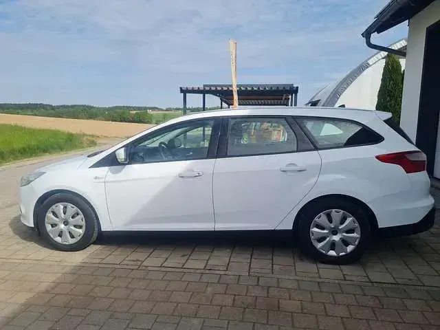 Second-hand Ford Focus Trend 95 CP (69 kW) 2013 Alb Break