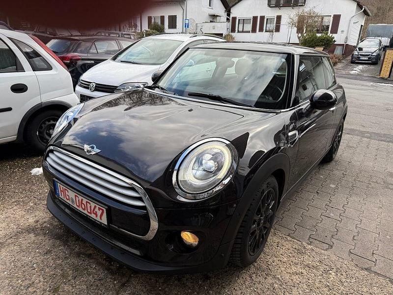 Gebraucht Mini Cooper 136 PS (100 kW) 2015 Schwarz Kleinwagen