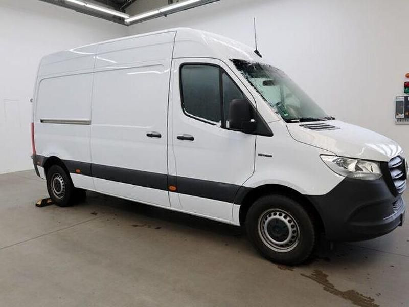 Brugt Mercedes E-Sprinter 2022 Hvid Van