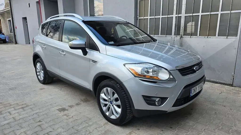 Gebraucht Ford Kuga Titanium 163 PS (119 kW) 2011 Silber SUV