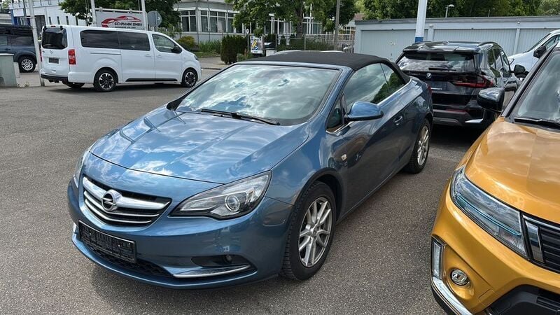 Blau Gebraucht 2014 Opel Cascada Edition Cabrio | 6.900 € (Guter Preis) - Bild 1/4