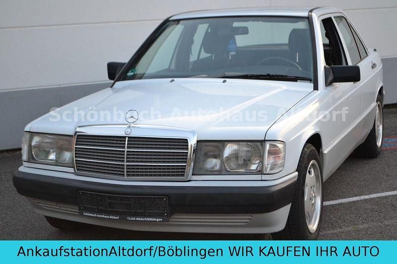 Weiß Gebraucht 1989 Mercedes 190 Limousine | 3.490 € - Bild 1/4
