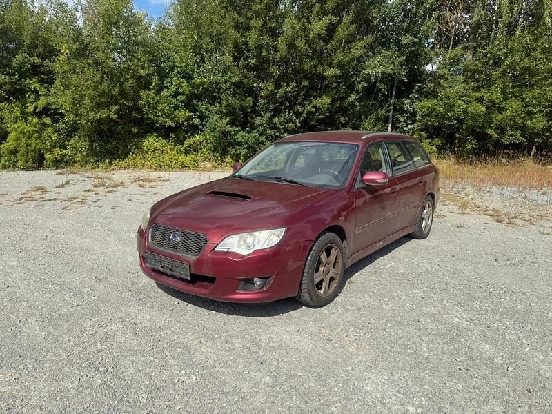 Rot Gebraucht 2009 Subaru Legacy Kombi | 850 € (Fairer Preis) - Bild 1/4
