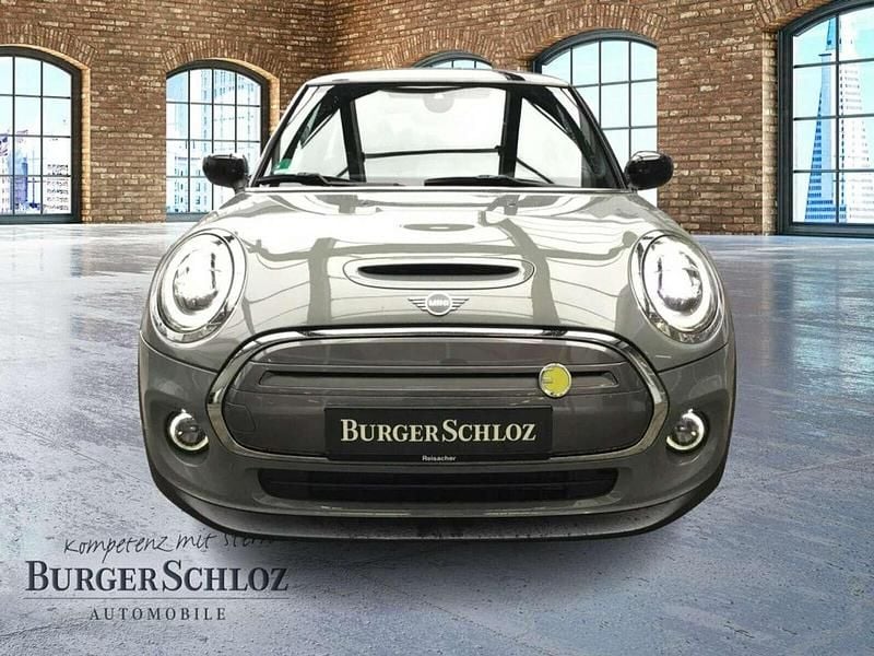 Gebraucht Mini Cooper SE 135 kW (184 PS) 2020 Metallic Kleinwagen