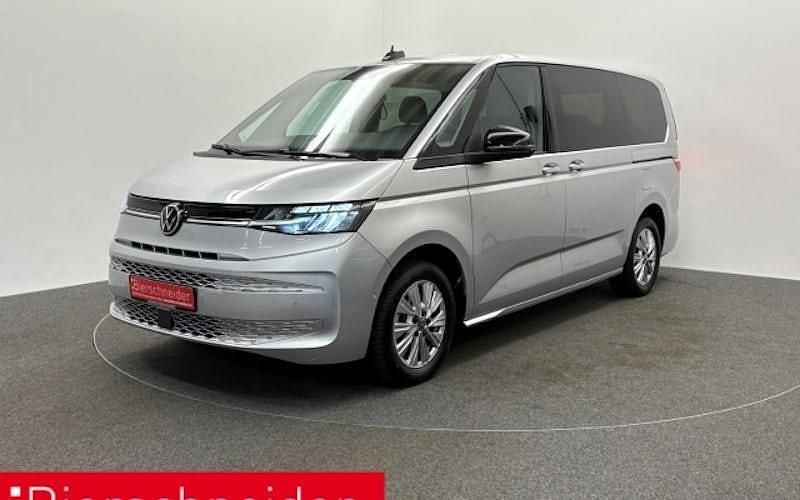 Silber Gebraucht 2024 VW Multivan Life Van | 49.450 € (Guter Preis) - Bild 1/3