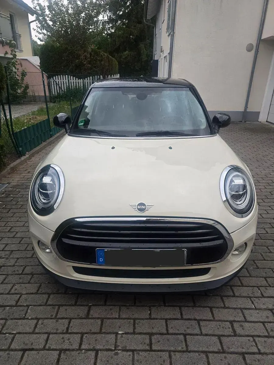 Używany Mini Cooper D Pepper 116 KM (85 kW) 2018 Hatchback