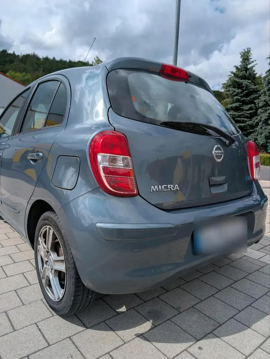 Gebraucht Nissan Micra 80 PS (58 kW) 2011 Grau Kleinwagen