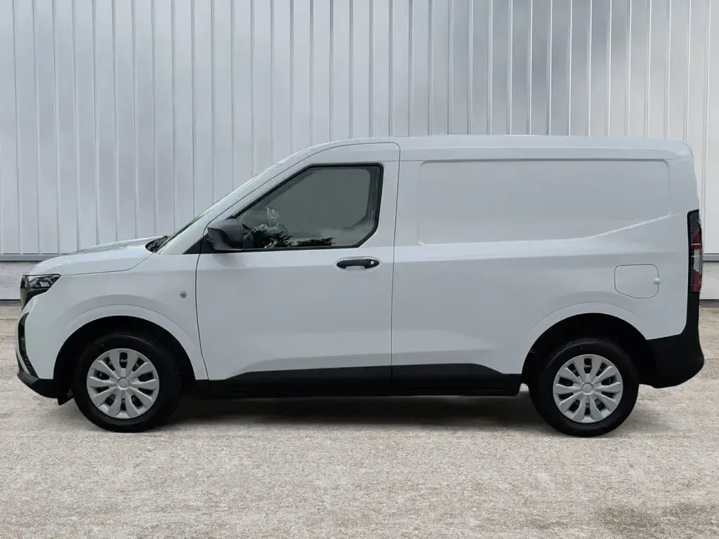 Nowe Ford Transit Trend 125 KM (91 kW) 2026 Biały Minivan