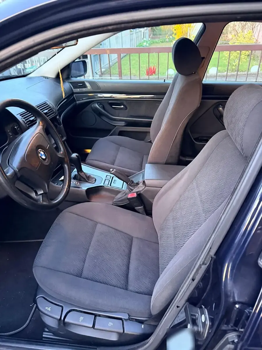 Second-hand BMW 520 1999 Albastru Berlinǎ