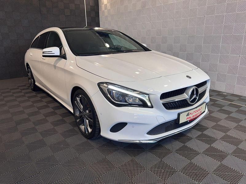 Weiß Gebraucht 2018 Mercedes CLA220 Shooting Brake Urban Kombi | 20.950 € (Fairer Preis) - Bild 1/4