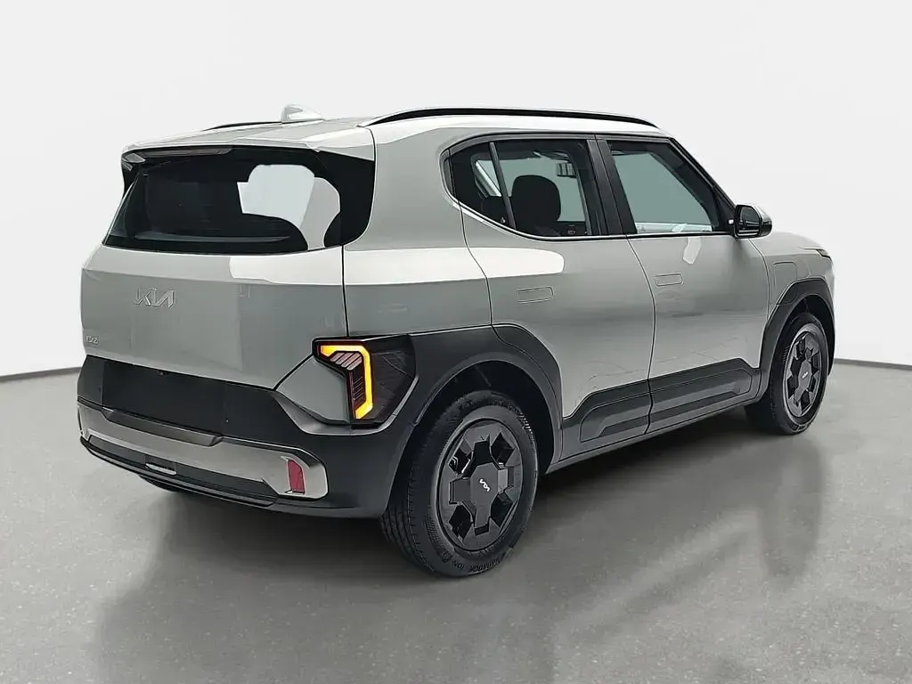 Neu Kia EV2 Air 108 kW (147 PS) 2026 Morgenbrise grau SUV