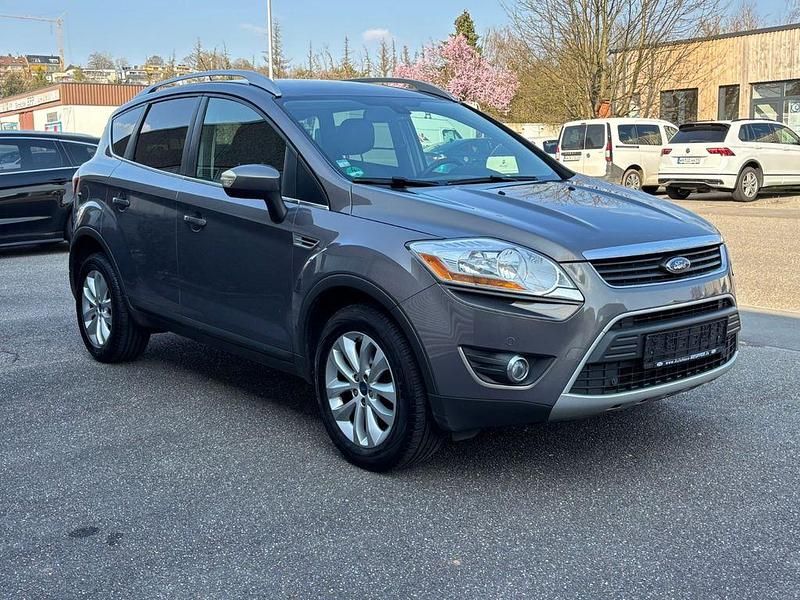 Gebraucht Ford Kuga Titanium 163 PS (119 kW) 2010 Braun SUV