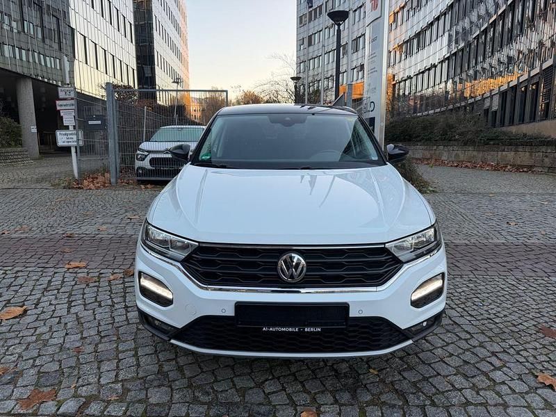 Gebraucht VW T-Roc IQ Drive 150 PS (110 kW) 2019 Weiß SUV
