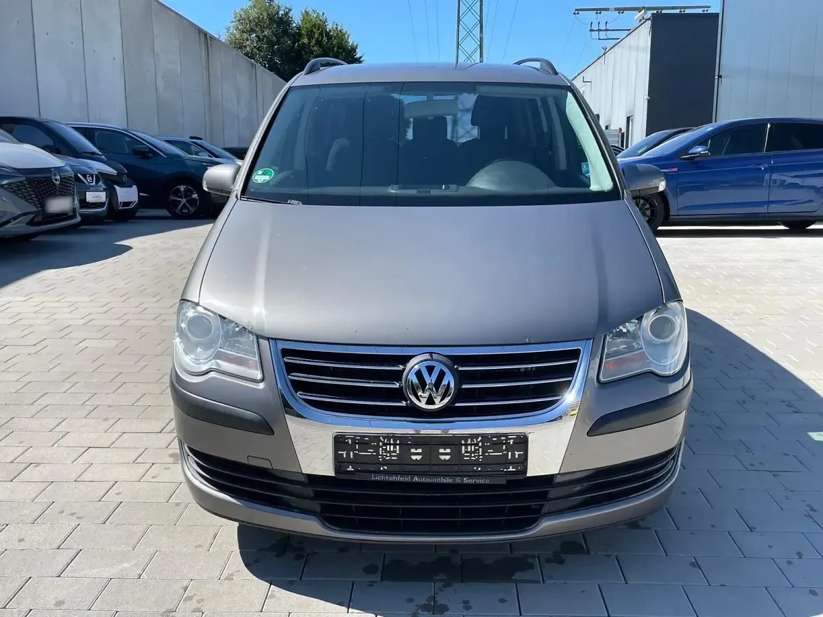 Gebraucht VW Touran 105 PS (77 kW) 2007 Grau Van / Kleinbus