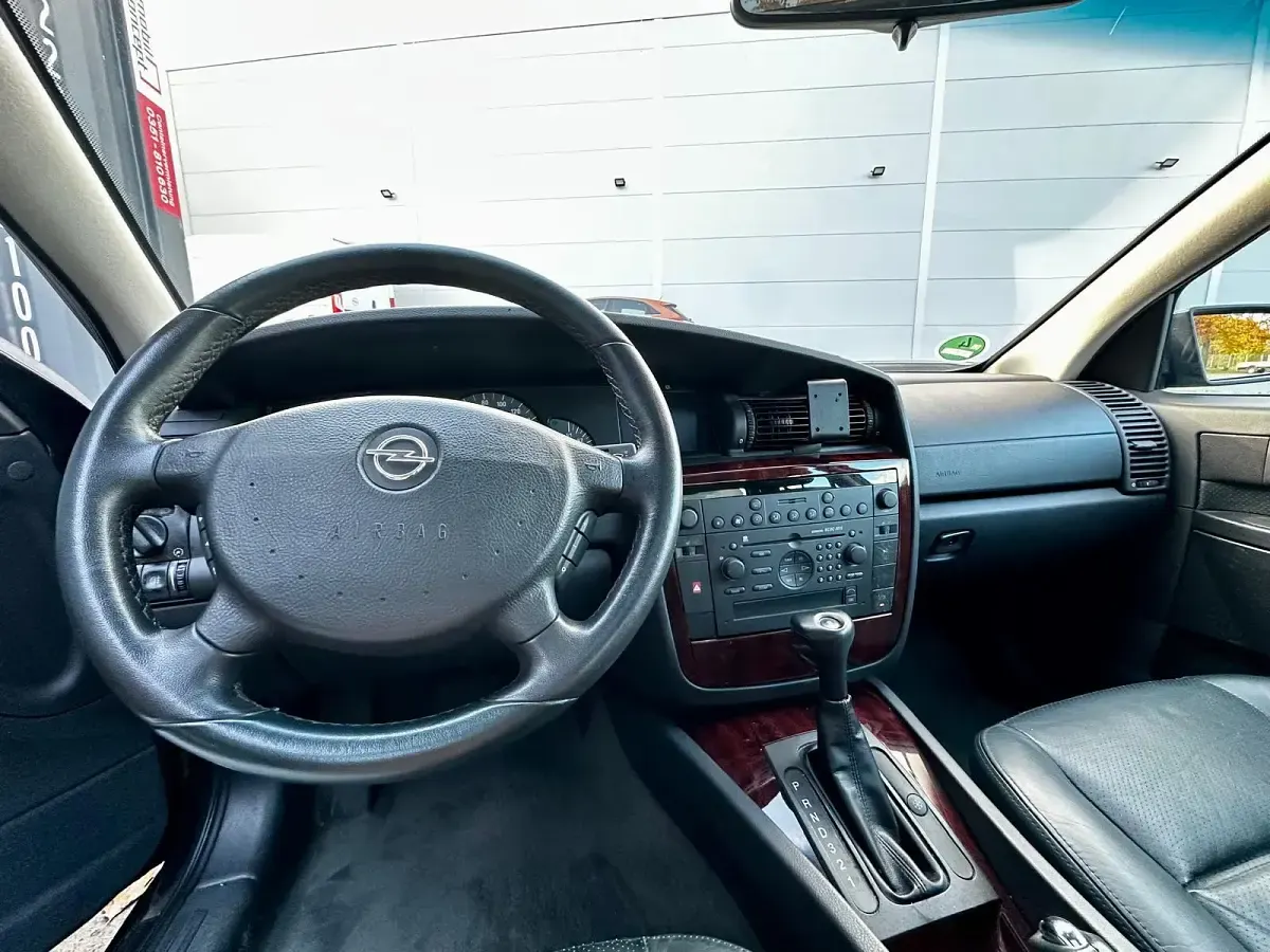 Gebraucht Opel Omega Design Edition 144 PS (105 kW) 2002 Grün Limousine