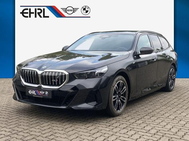 Grau Neu 2025 BMW i5 M Sport Limousine | 65.440 € (Superpreis) - Bild 1/4