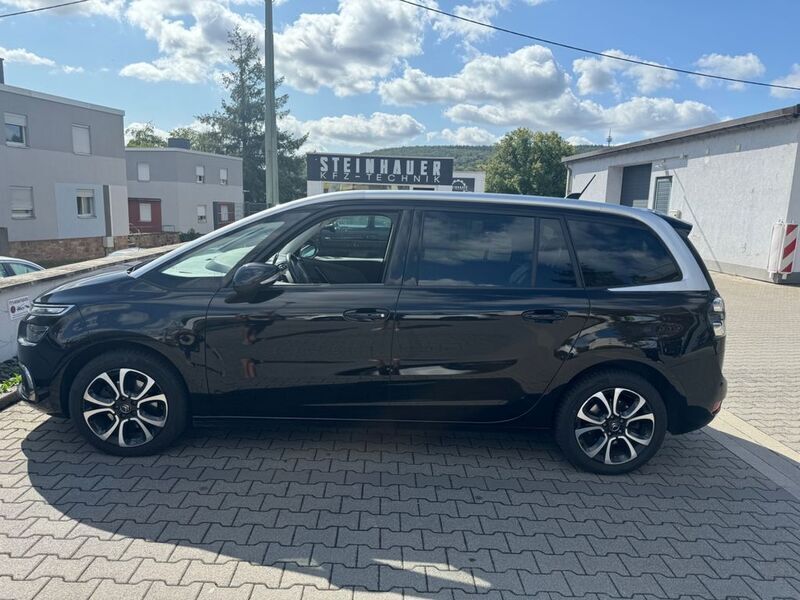 Schwarz Gebraucht 2019 Citroën C4 Picasso Van / Kleinbus | 12.900 € - Bild 1/4