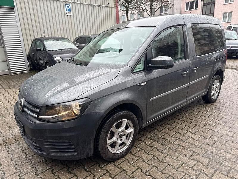 Grau Gebraucht 2017 VW Caddy Trendline Van / Kleinbus | 13.490 € (Fairer Preis) - Bild 1/4