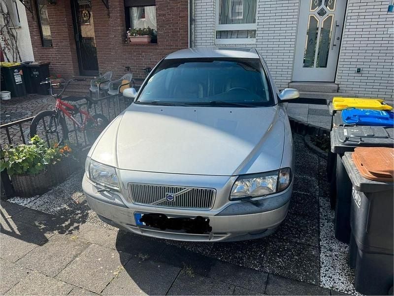 Silber Gebraucht 1999 Volvo S80 Limousine | 999 € (Superpreis) - Bild 1/4