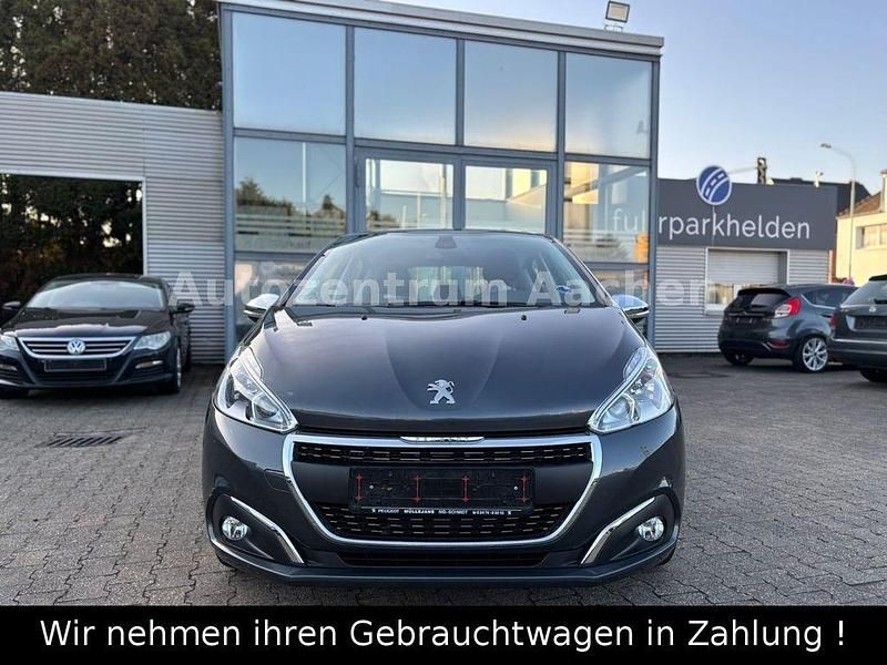 Gebraucht Peugeot 208 Allure 110 PS (80 kW) 2016 Grau Kleinwagen
