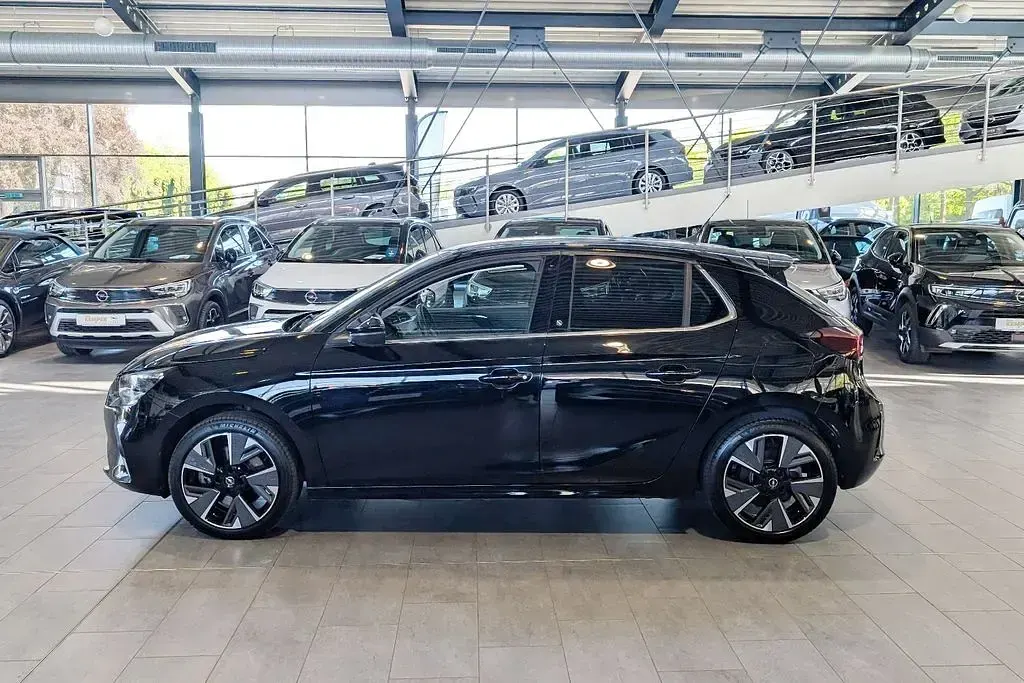 Gebraucht Opel Corsa-e Elegance 100 kW (136 PS) 2021 Schwarz Kleinwagen