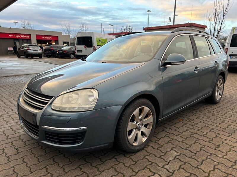 Grün Gebraucht 2007 VW Golf V Comfortline Kombi | 1.990 € (Guter Preis) - Bild 1/4