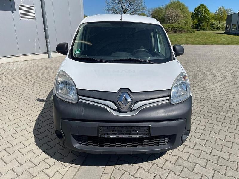 Second-hand Renault Kangoo 90 CP (66 kW) 2015 Alb Monovolum