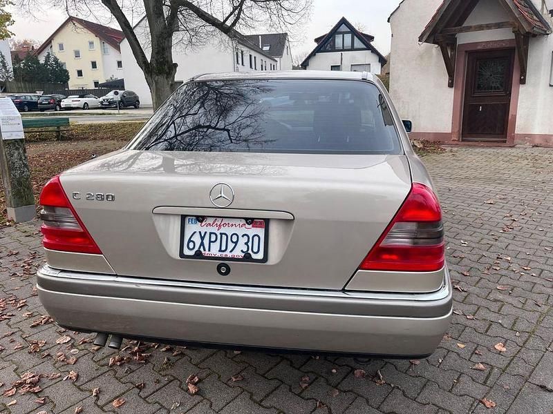 Gebraucht Mercedes C280 Elegance 197 PS (144 kW) 1995 Silber Limousine