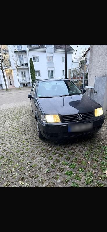 Gebraucht VW Polo 60 PS (44 kW) 2001 Schwarz Kleinwagen