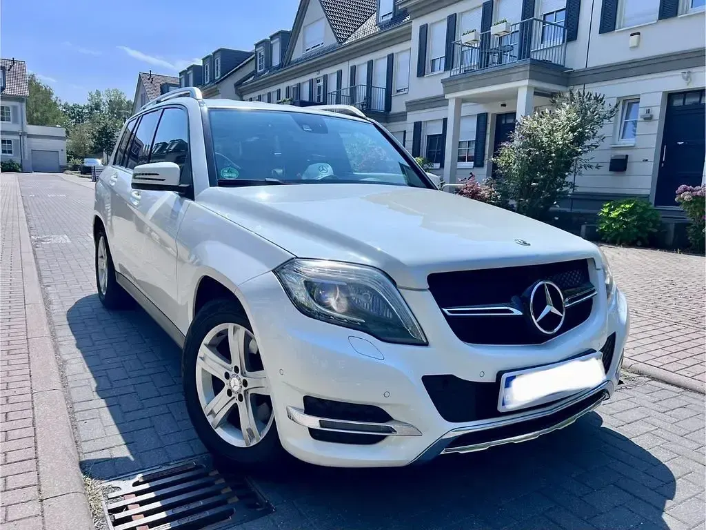 Gebraucht Mercedes GLK250 AMG 204 PS (150 kW) 2014 Weiß SUV