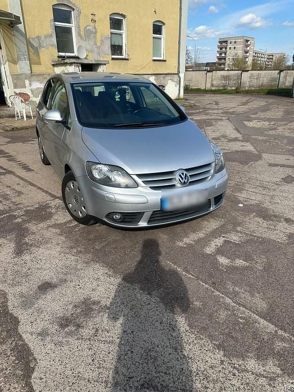 Gebraucht VW Golf V 106 PS (77 kW) 2007 Silber Limousine