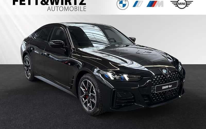Schwarz Neu 2025 BMW 420 Comfort Edition Coupé | 53.990 € (Fairer Preis) - Bild 1/4