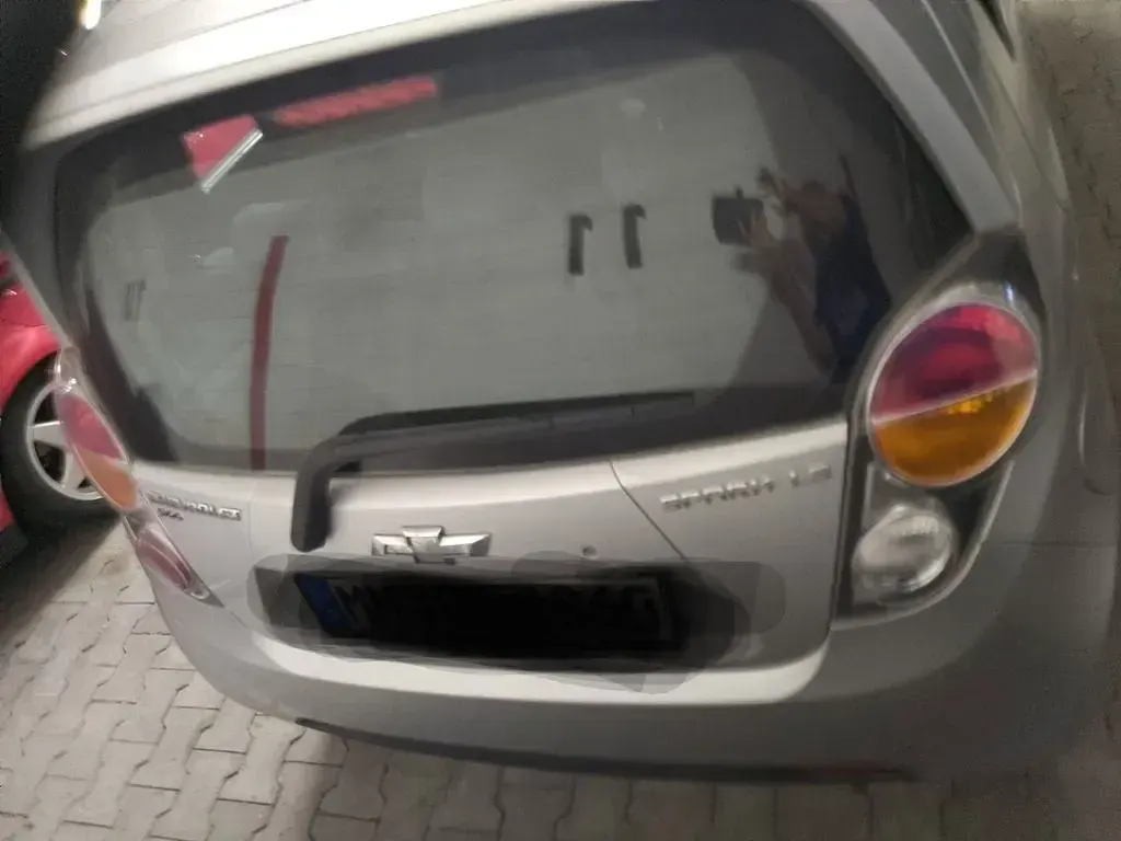 Second-hand Chevrolet Spark LS 68 CP (50 kW) 2012 Argintiu Hatchback