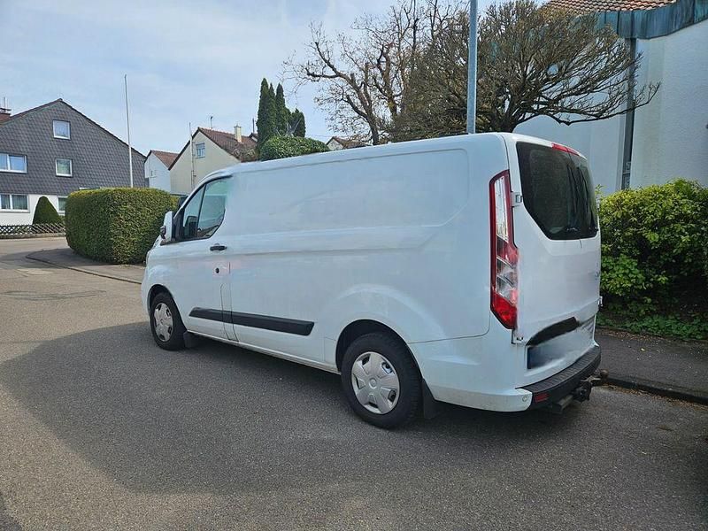 Usata Ford Transit Custom 224 CV (164 kW) 2018 Bianco Monovolume