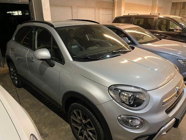 Grau Gebraucht 2017 Fiat 500X Cross Plus SUV | 11.790 € (Guter Preis) - Bild 1/4