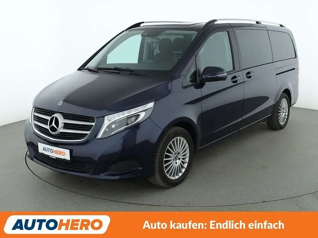 Gebraucht Mercedes V220 Edition 163 PS (119 kW) 2019 Van / Kleinbus