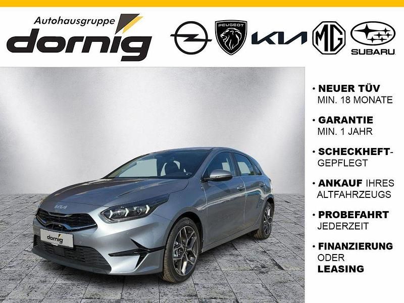 Silber Neu 2025 Kia Ceed Spirit Kleinwagen | 33.083 € - Bild 1/4