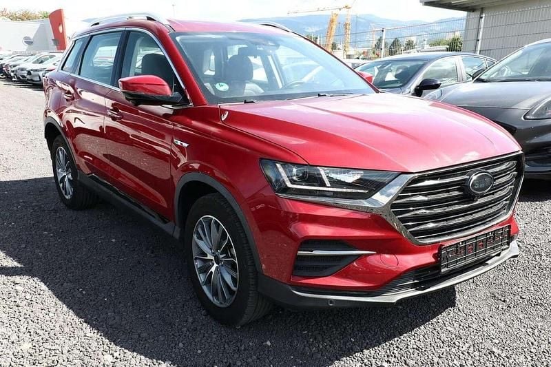 Rot Gebraucht 2024 SWM G01 SUV | 17.155 € (Guter Preis) - Bild 1/4