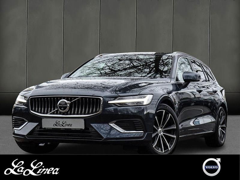 Gebraucht Volvo V60 Plus 349 PS (256 kW) 2025 Blau Kombi