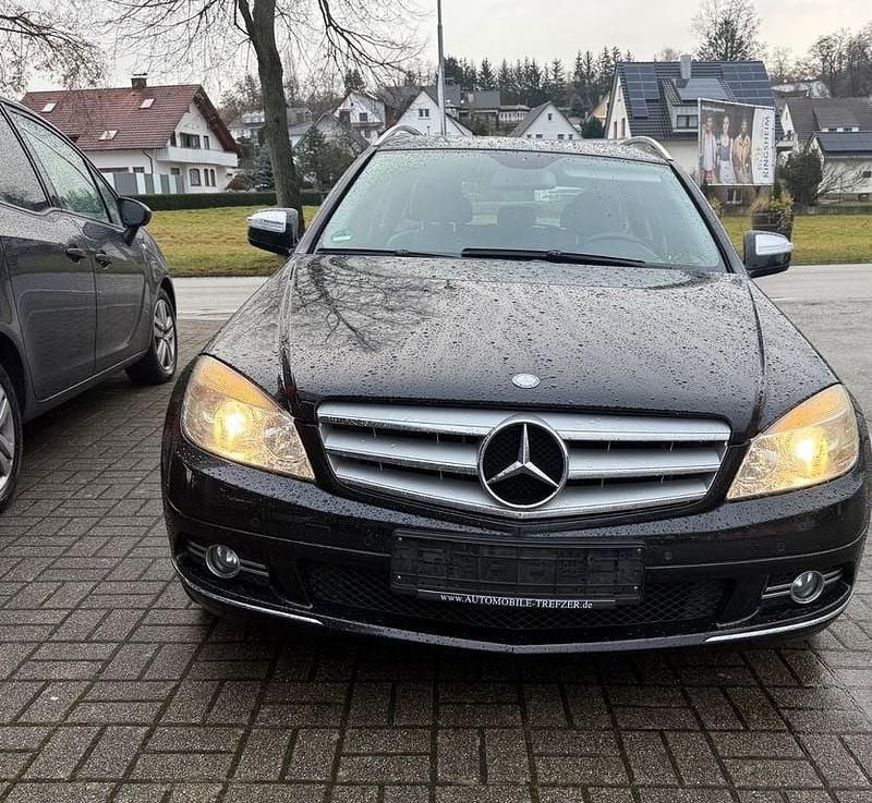 Gebraucht Mercedes C180 156 PS (114 kW) 2008 Schwarz Kombi