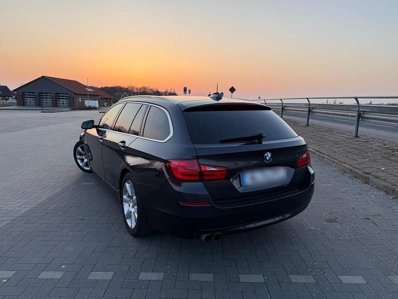 Gebraucht BMW 520 184 PS (135 kW) 2013 Kombi
