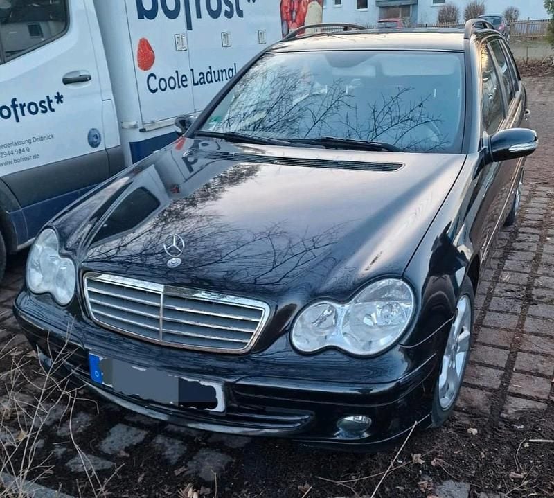 Schwarz Gebraucht 2005 Mercedes C200 Kombi | 2.990 € (Guter Preis) - Bild 1/4