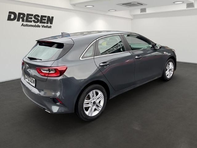Gebraucht Kia Ceed Vision 116 PS (85 kW) 2020 Grau Kleinwagen