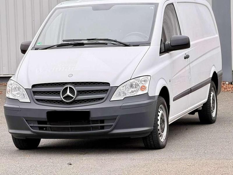 Weiß Gebraucht 2013 Mercedes Vito Van | 10.900 € (Fairer Preis) - Bild 1/4
