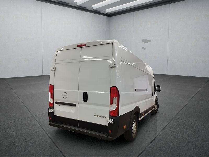 Gebraucht Opel Movano 165 PS (121 kW) 2024 Weiß Van