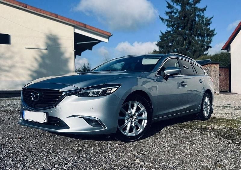 Silber Gebraucht 2016 Mazda 6 Exclusive Limousine | 8.750 € (Fairer Preis) - Bild 1/4