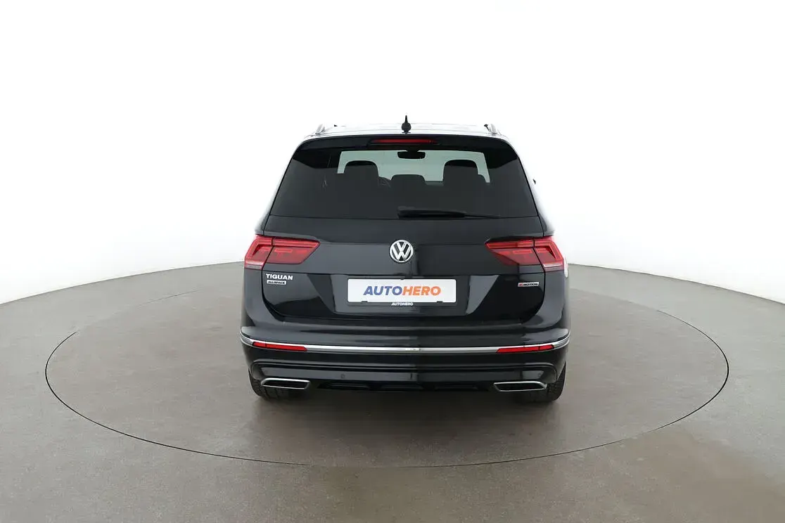 Gebraucht VW Tiguan Allspace Highline 190 PS (139 kW) 2020 Schwarz SUV